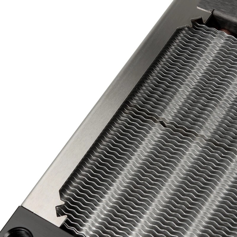 Radiaatoriplokk Aqua-Computer 33701 — alumiinium/vask/roostevaba teras, 160×140×40 mm, hõbedane