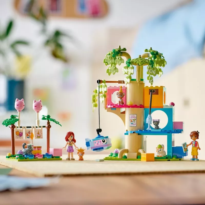 Ehitusmänguasi LEGO Friends 42666 Kassi sünnipäevapidu puumaja mängukomplekt, 321 tk, 6+ a, 180×160×100 mm