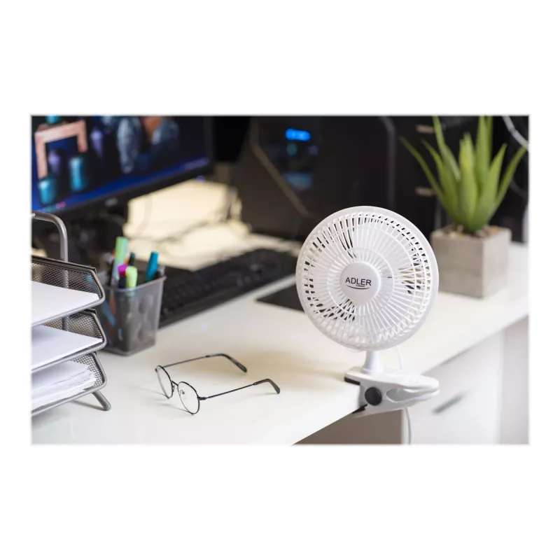 Adler | Klambriga ventilaator | AD 7317 | Lauaventilaator | Valge | Läbimõõt 15 cm | Kiiruste arv 2 | 30 W