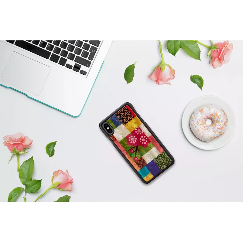 iKinsi kaitsev nutitelefoniümbris iPhone XS Maxile — kirsiõie muster, must