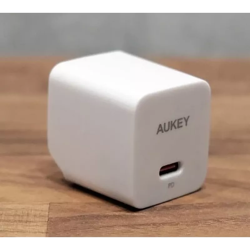Mini seinadapter PA-Y20S Valge 1xUSB-C 20W PD Power Delivery