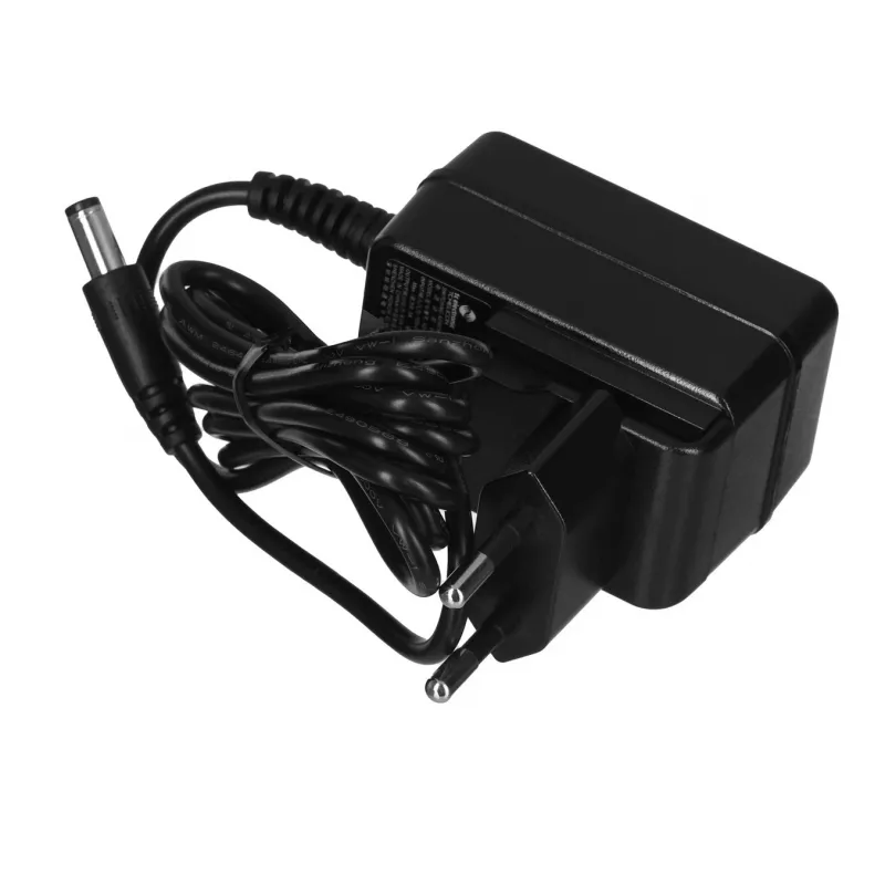 Analoogsüntesaator Behringer TD-3-SB Must 9V DC