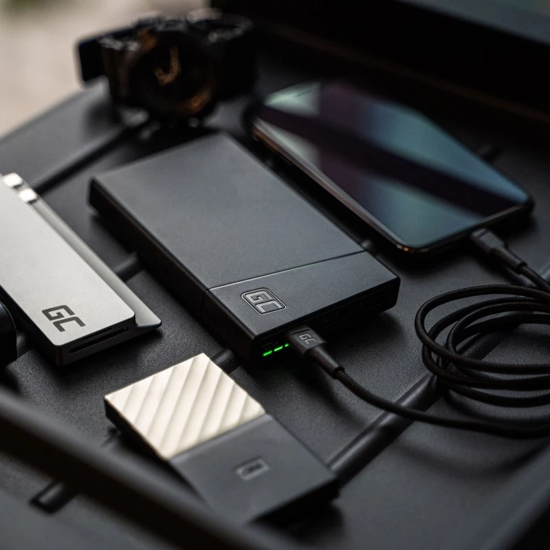 Green Cell PBGC02S akupank liitiumpolümeer (LiPo) 10000 mAh must