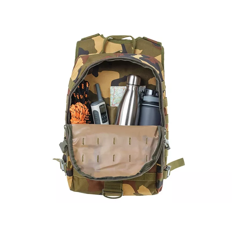 Tracer 47578 Delta Seljakott 15,6 Camo