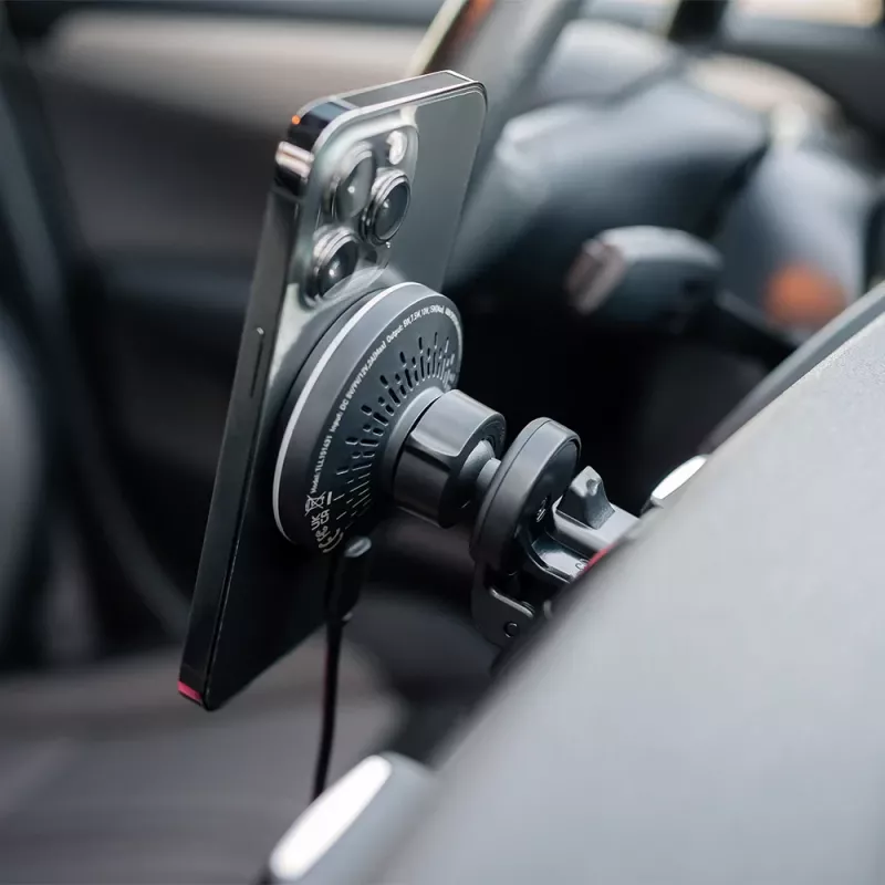 Juhtmeta autolaadija Tellur TLL151431 MagSafega ühilduv 15 W must nutitelefonidele