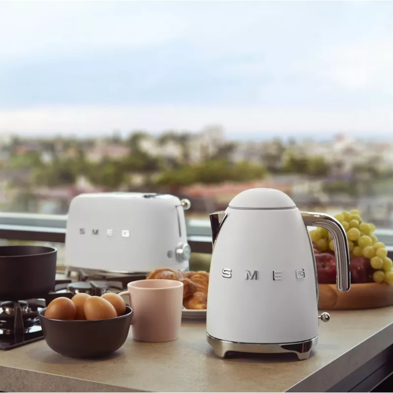 Smeg Kettle 50style Matte Valge Klf03whmeu