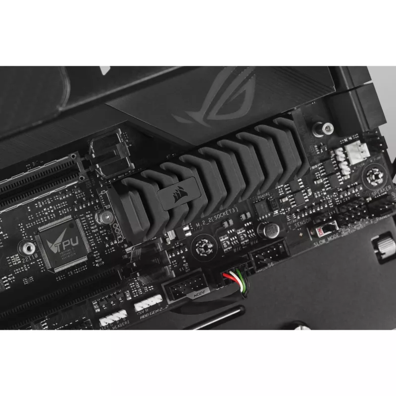 SSD-ketas Corsair MP600 PRO XT 8TB M.2 PCIe 4.0 NVMe, radiaatoriga