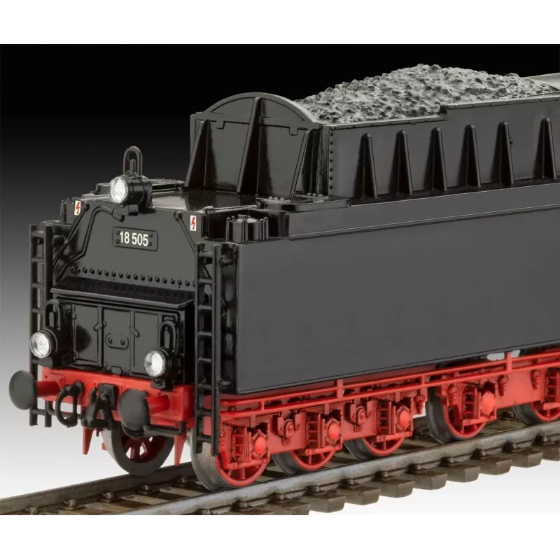REVELL Mudelrongi Ekspressvedur BR18 Mõõtkavas 1:87