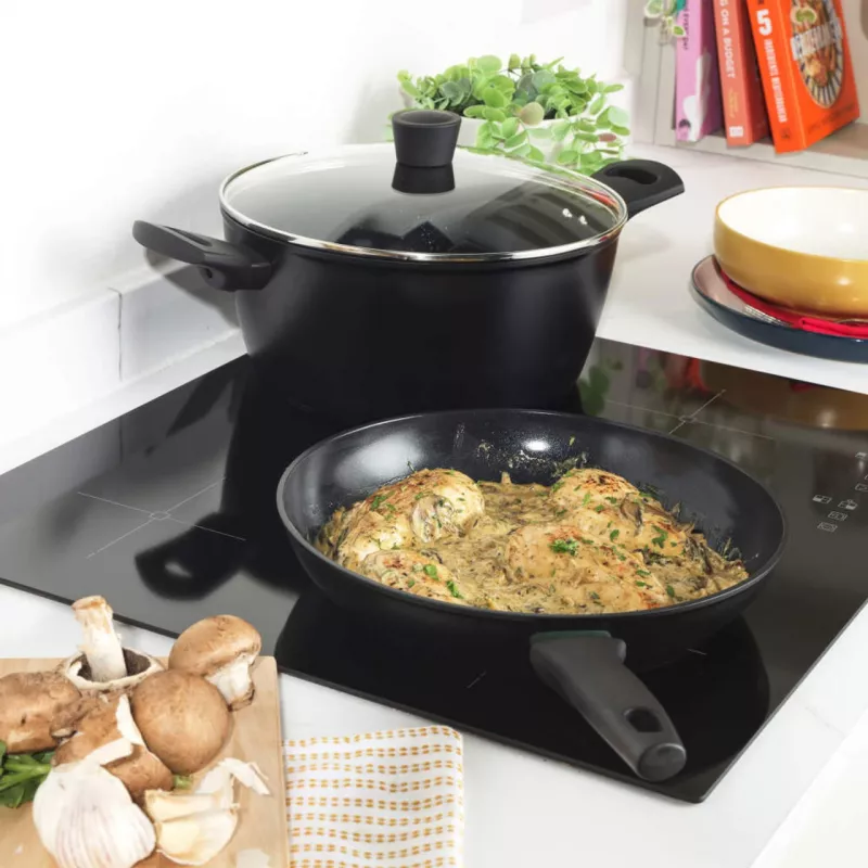 Praadimispann Russell Hobbs 28 cm Thermocollar RH03255EU7, mittenakkuva pinnaga, kuumusindikaator