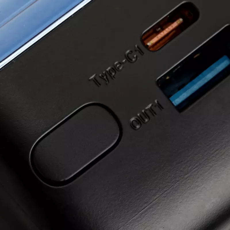Rivacase VA1080 akupank 30000 mAh