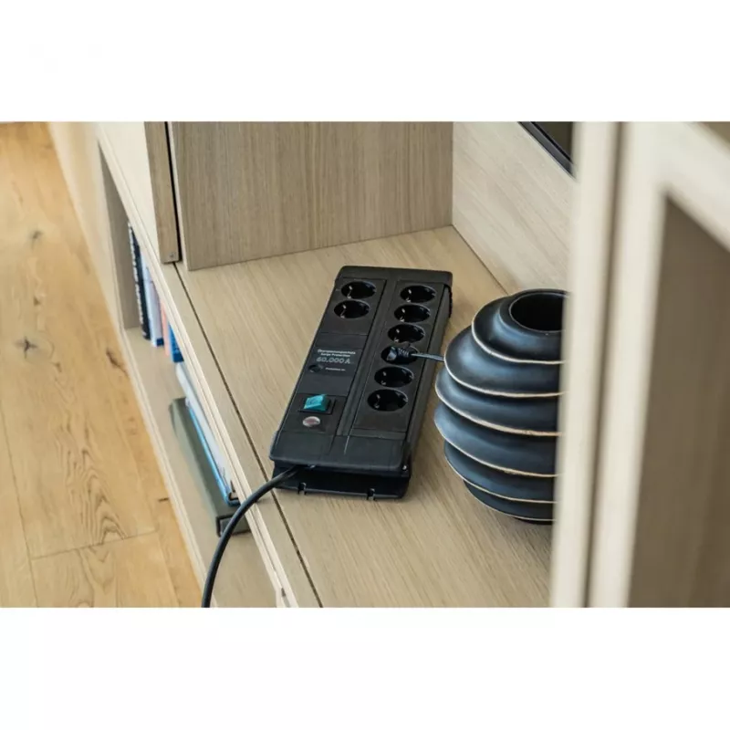 Pikendusjuhe Brennenstuhl 1256000678 3m 8 pistikupesaga siseruumidesse must