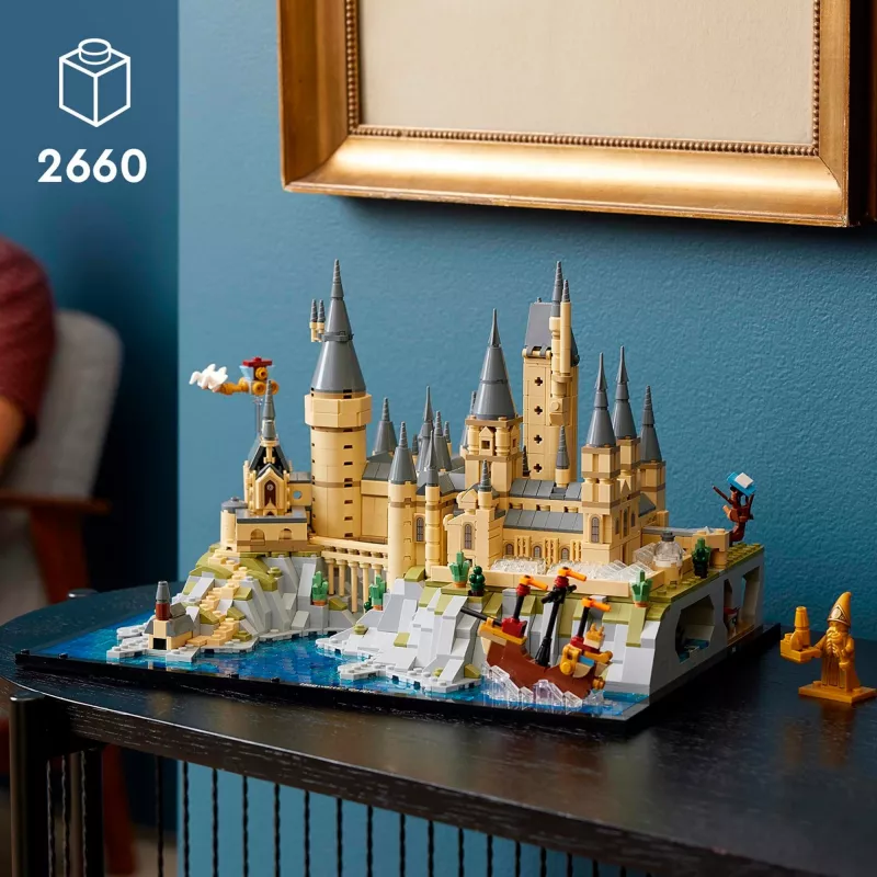 LEGO 76419 Harry Potter Sigatüüka loss ja maa-ala, suur komplekt täiskasvanutele, sisaldab ikoonilisi asukohti: Suur saal, Salakamber ja palju muud, sõbrapäev