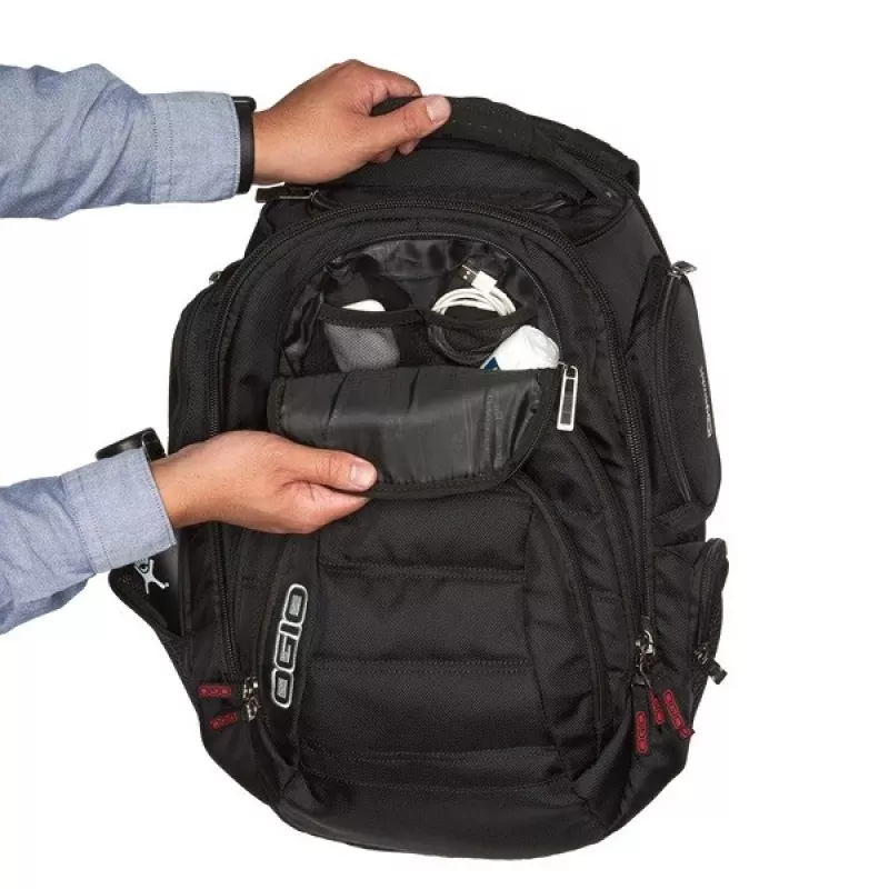 OGIO GAMBIT SELJAKOTT MUST P/N: 111072_03