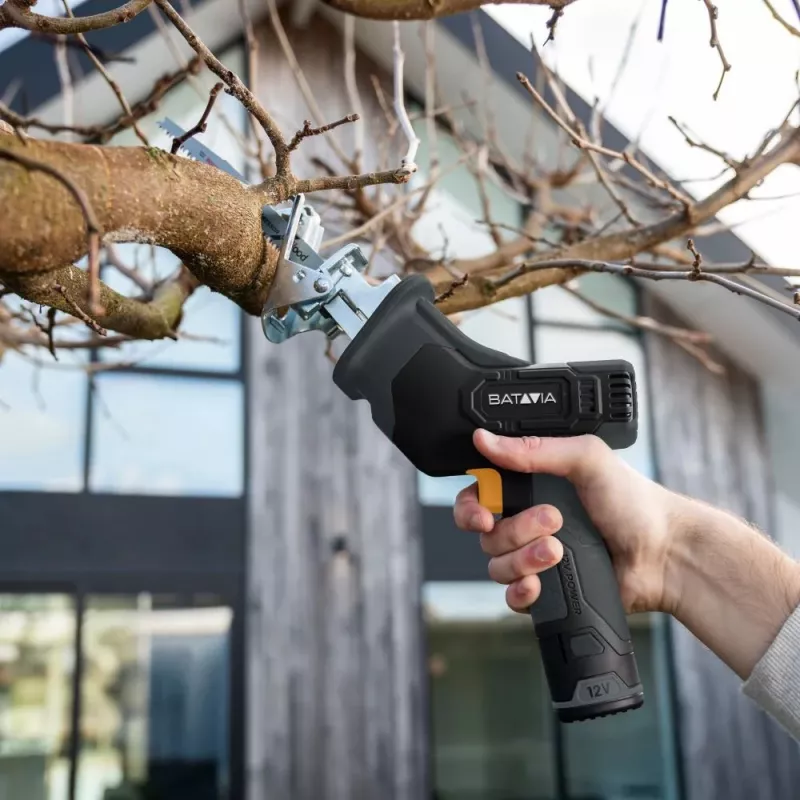 Batavia B.V. | 12V Juhtmeta Saag - Fixxpack 2.0 Komplekt (sisaldab 2.0Ah akut ja USB-C laadimiskaablit)