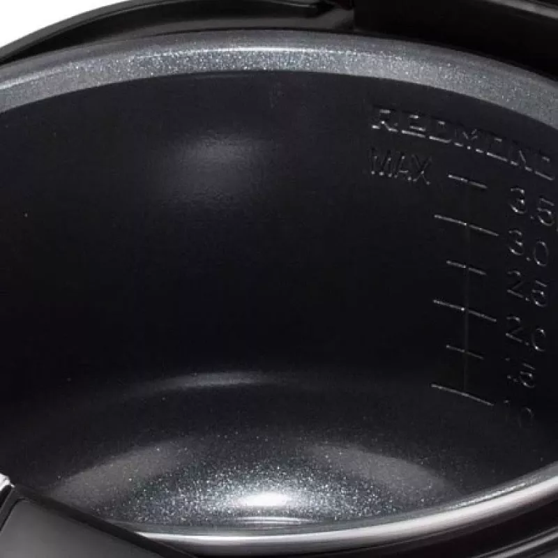 REDMOND M800S 5 L 900 W Must