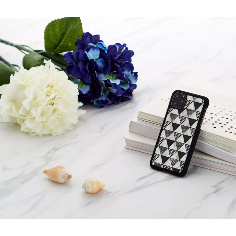 Nutitelefoni ümbris iKins iPhone 11 Pro Maxile, must püramiidikujundus, kaitsev kõva kest