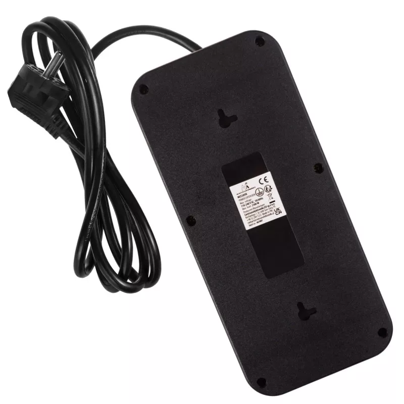 Pistikupesadega pikendusjuhe MACLEAN MCE389 B — 6 pistikupesa, 4×USB-A + 1×USB-C, 110–240V, 2,1A, 2500W, 1,5 m kaabel, must