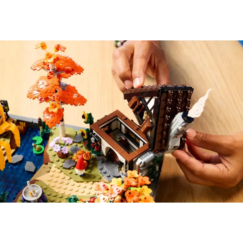 LEGO ICONS 11372 Sügismaja aed