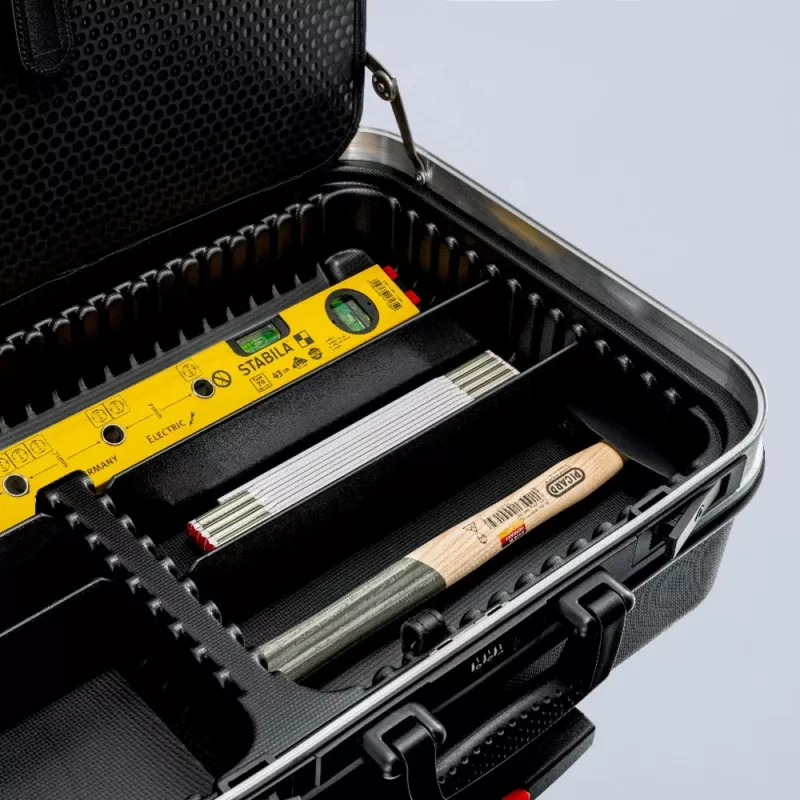 Mehaanika tööriistakomplekt Knipex 00 21 06 — 68 tööriista, sisaldab nõelaots- ja veepumba tange, punased/kollased tööriistad, must kohver (515×438×265 mm)