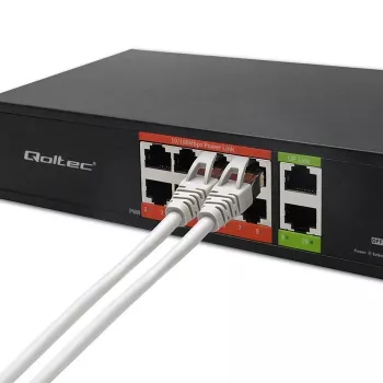 Võrgukommutaator QOLTEC FAST Ethernet PoE 8xRJ45 koos 2xRJ45 üleslingiga (mudel 52290)