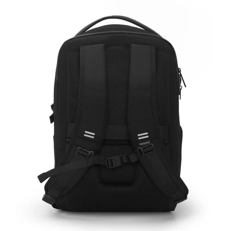 Seljakott XDDESIGN Bizz Must — veekindel, kerge, mudel P705.931