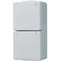 Pistikupesa tüüp F JUNG 622 W, 16 A 250 V, valge duroplastist korpus