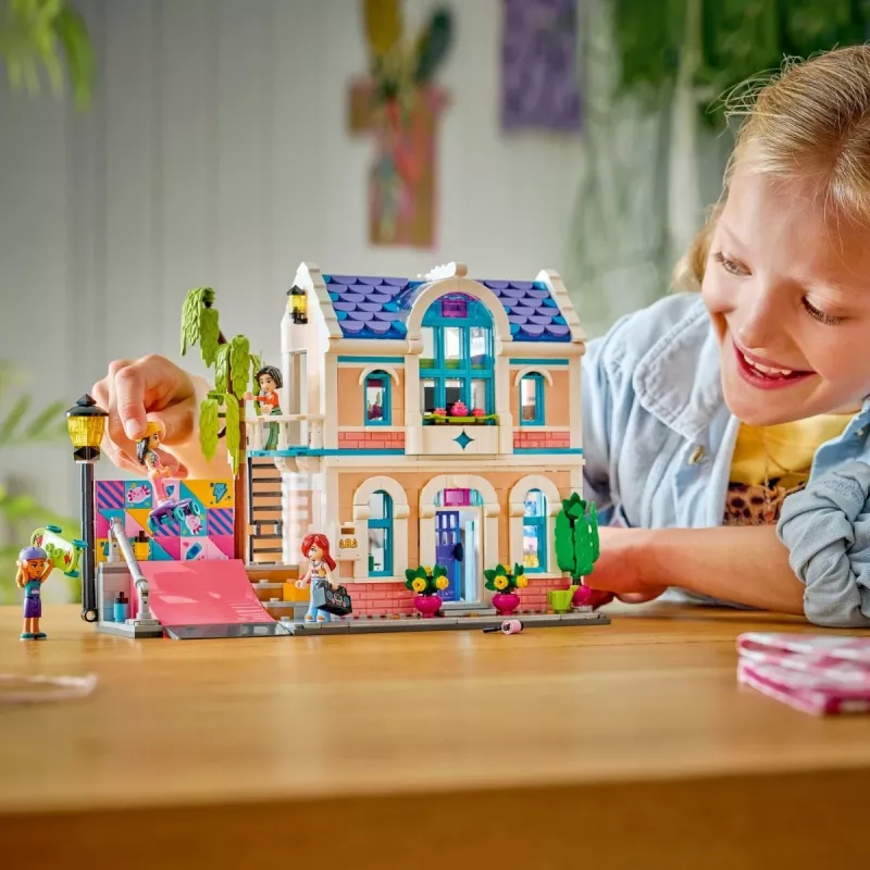 Blocks Friends 42687 Lianni perekonna maja