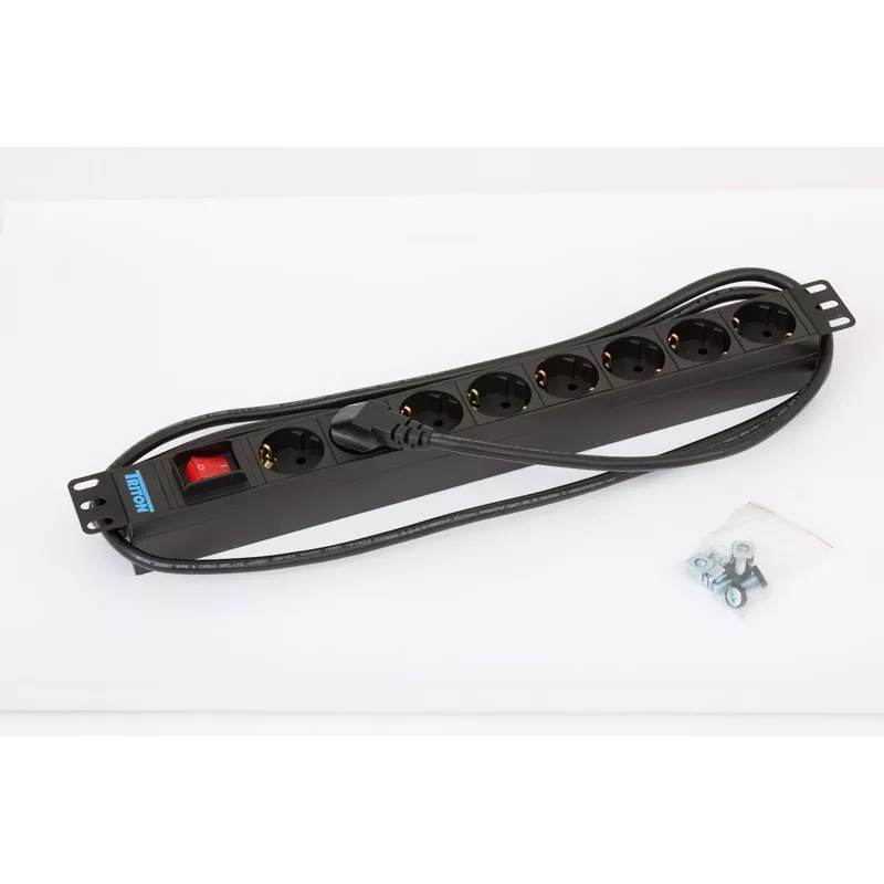 Toitejaotusseade Triton 19-tolline PDU 8 vahelduvvoolupesa 16A