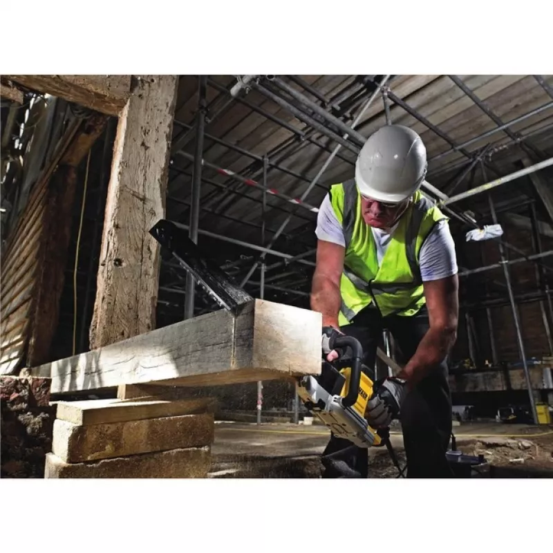 DeWALT DWE397 alligaatorsaag