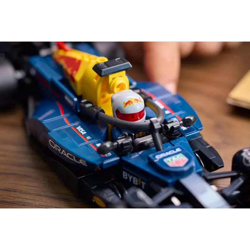 LEGO Speed Champions 77243 Oracle Red Bull Racing RB20 F1 Võidusõiduauto