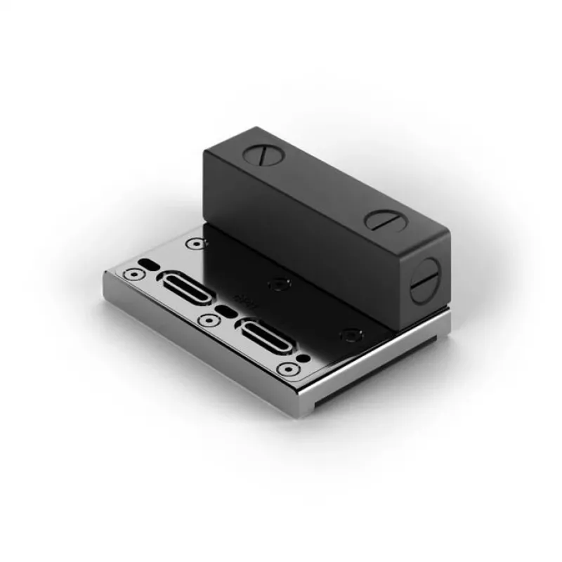Vesijahutusterminal Alphacool Eisblock Aurora 180° (mudel 13763) — RGB-ühilduv, 180° nurga all terminal