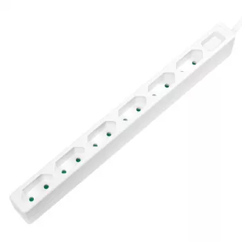 Pikendusjuhe LogiLink LPS231 1,5 m 6 vahelduvvoolupistiku sisendiga Siseruumides valge