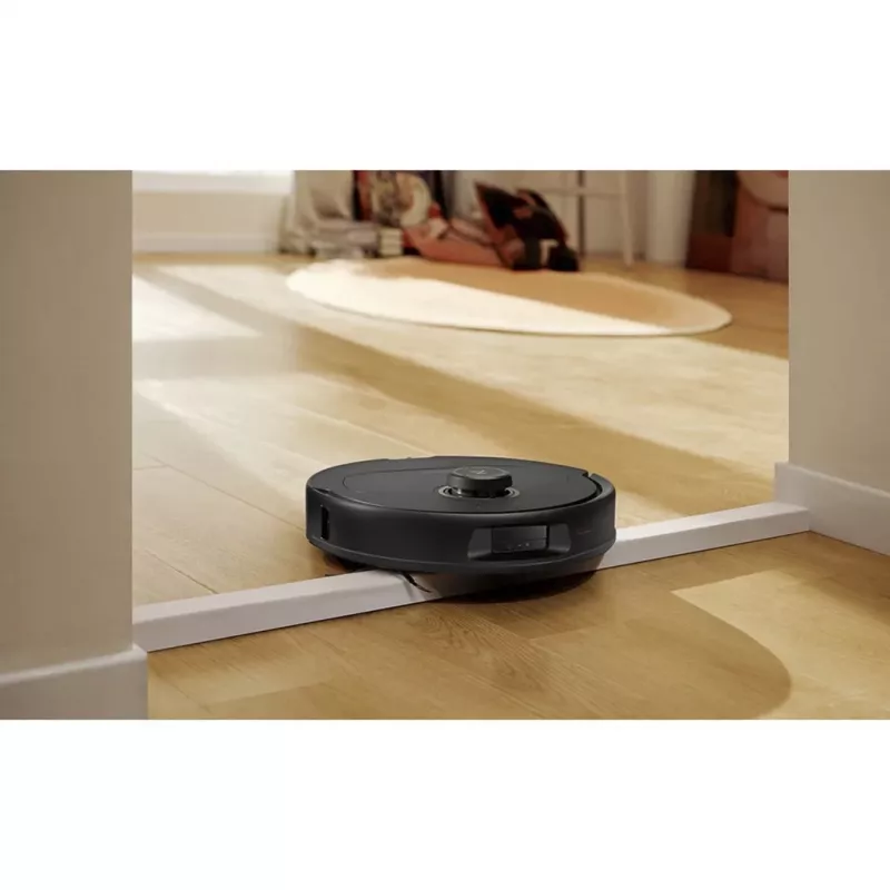 Roborock Qrevo MaxV robot-tolmuimeja — 4200 Pa, 5200 mAh, 180 min tööaeg, 0,33 L prügikast, isetühjenev alus
