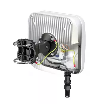 Suundantenn QuWireless QuMax – suunatav PoE/LAN antenn 0,694–2,7 GHz, kuni 6 dBi, valge