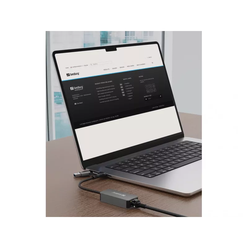 USB-C/A-adapter SANDBERG 136-68 koos 2.5 GbE RJ45 Ethernet-pordiga