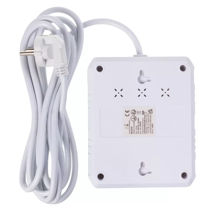 Pistikupesadega pikendusjuhe MACLEAN MCE388 W — 2 pistikupesa, 3×USB, 110–240 V, 2500 W, 3 m kaabel, valge