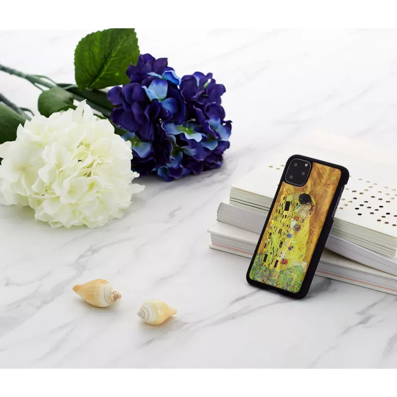 Nutitelefoni ümbris iKins iPhone 11 Pro Max jaoks — must suudluse disain, kaitsev ümbris