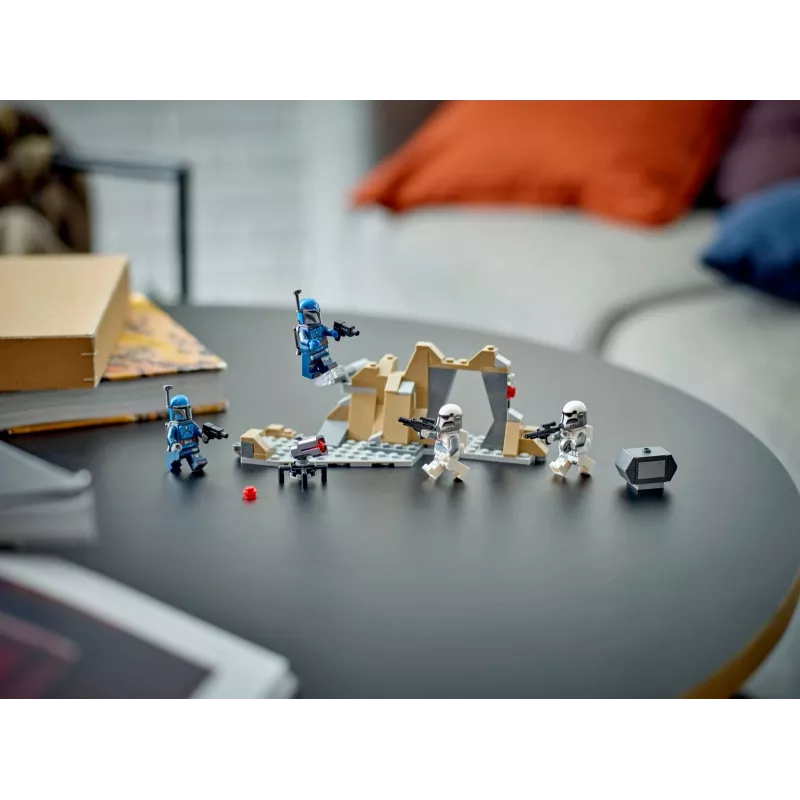 Ehitusmänguasi LEGO Star Wars Ambush on Mandalore Battle Pack 75373 — 4 minifiguuri, 109 osa, vanus 6+