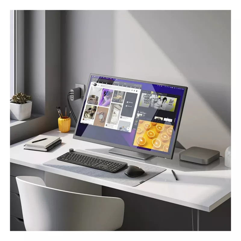 Alogic TFT 32 Clarity Touch 4K 60Hz+Webcam+Fold stand+touch