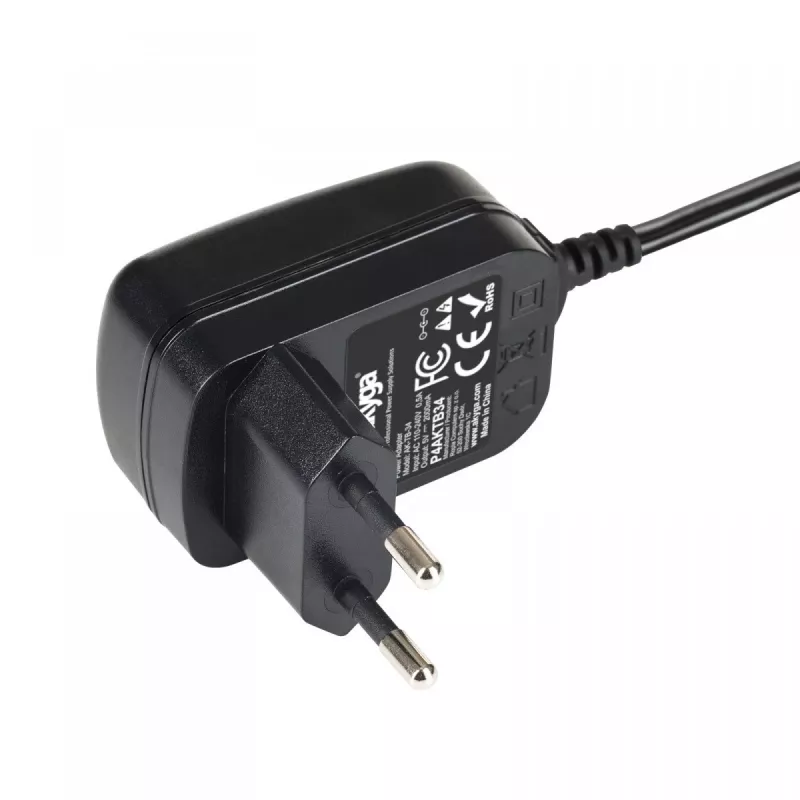 Akyga AK-TB-34 universaalne toiteadapter, 5 V, 2 A, 10 W, 3,5 x 1,35 mm, 1,5 m