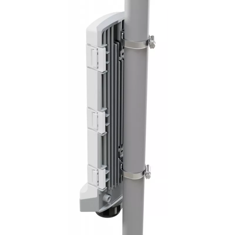 Võrgulüliti MikroTik CSS606-1G-2Gi-3S+OUT 6-pordiline lüliti 1G ja 10G SFP+ üleslinkidega