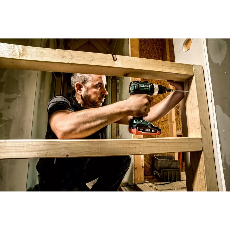 Metabo SB 18 LT BL 2100 RPM Kiirpadrunita 1,5 kg Must, Roheline, Punane, Hõbedane