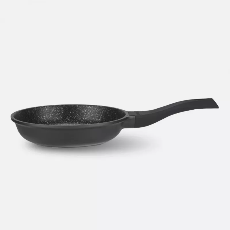 Praadimispann Pensofal Saxum 28 cm mittenakkuva pinnaga, induktsiooniga ühilduv
