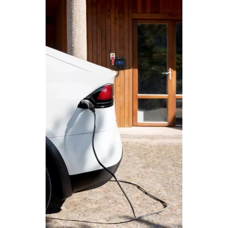 Wallbox DEFENZO Pro AC22 DEF1017 22 kW Type 2 elektrisõiduki laadija