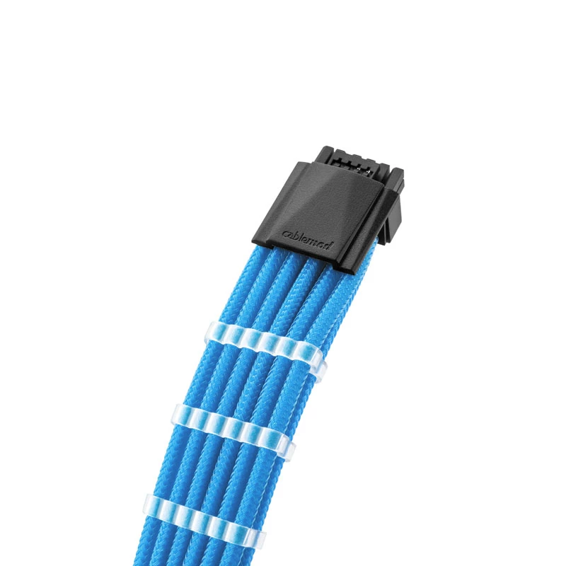 CableMod PRO ModMesh 12VHPWR kaablipikenduskomplekt — helesinine, 3-osaline GPU 12+4 kontakti pikendus