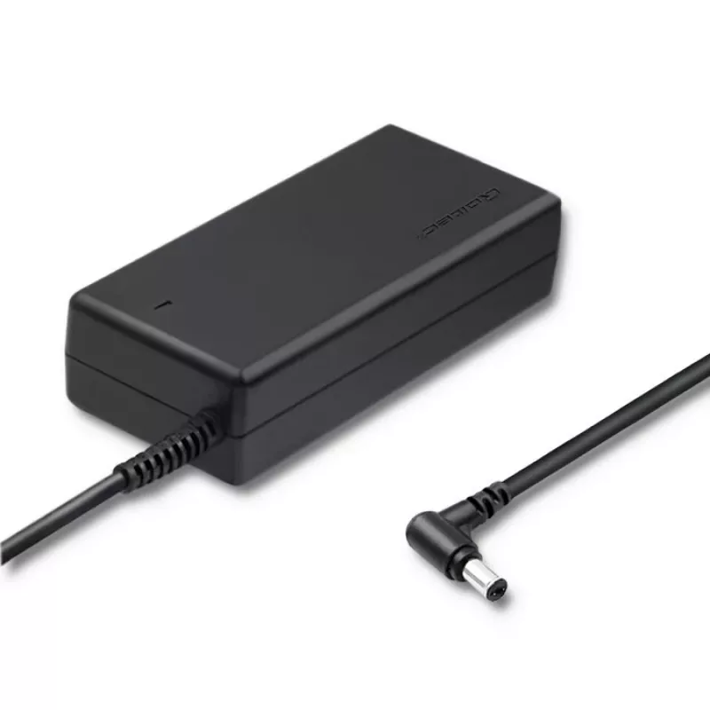 Qoltec 50070 Toiteadapter 90W | 19V | 4,74A | 5,5*2,5 | +toitekaabel
