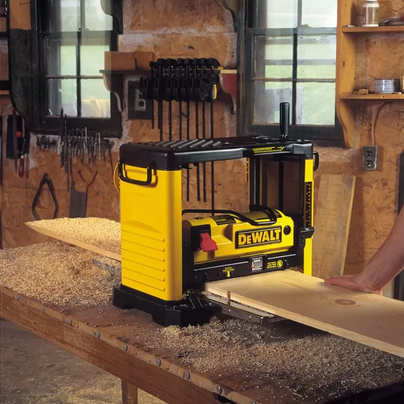 DeWALT DW733 kombineeritud höövel/paksushöövel 1800 W 10000 RPM