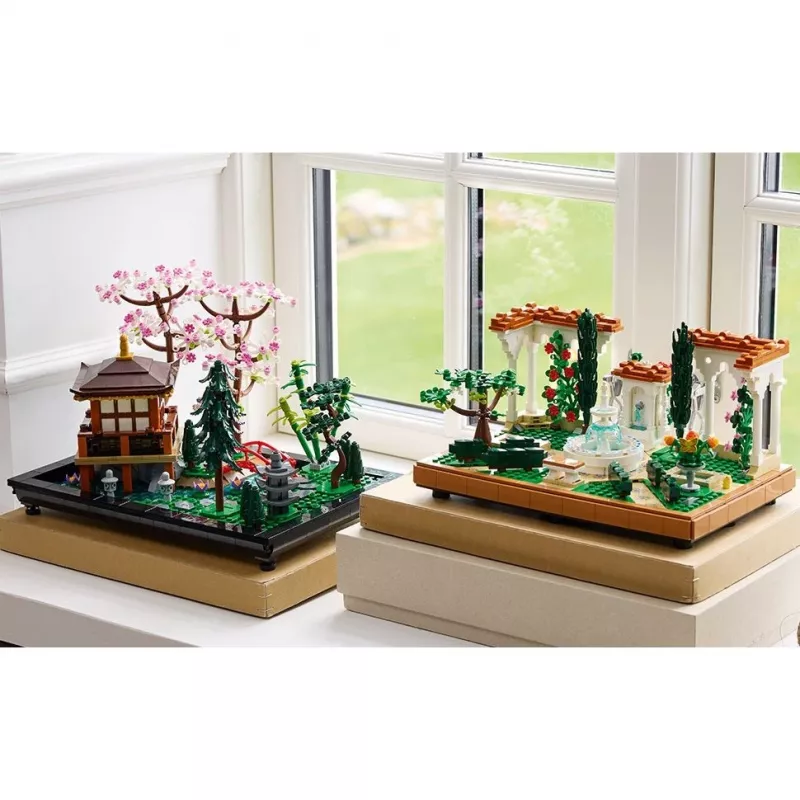 LEGO ICONS 10359 Pursillaed