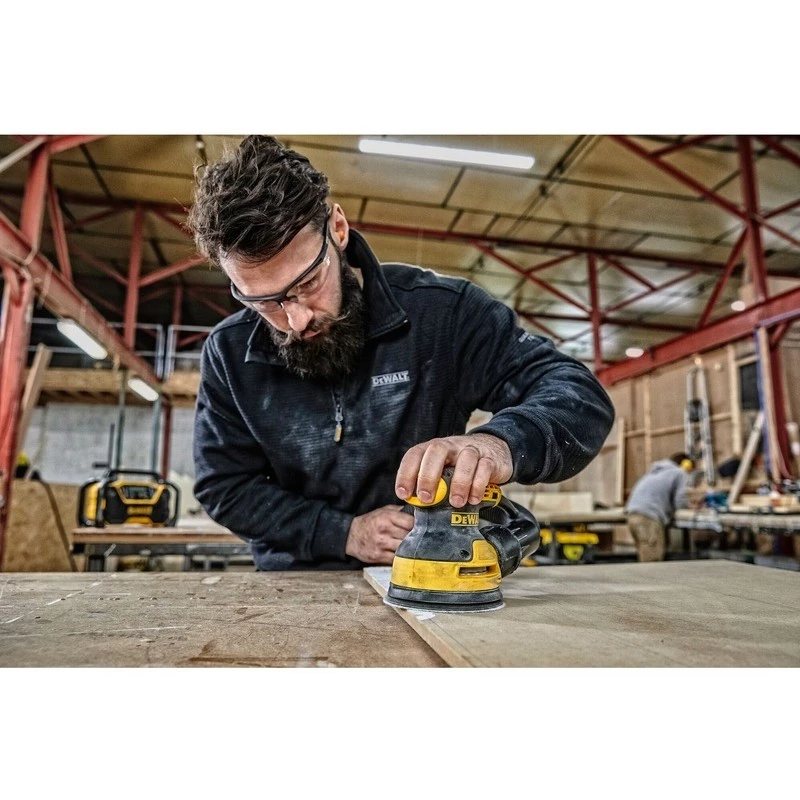 Orbitaallihvija DeWalt DWE6423-QS, 280 W, 8 000–12 000 OPM, 2,6 mm orbiit, 1,28 kg