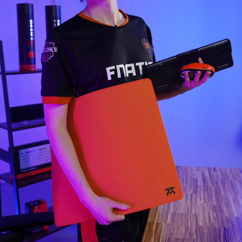 Fnatic DASH2 MAX mänguhiirematt Oranž